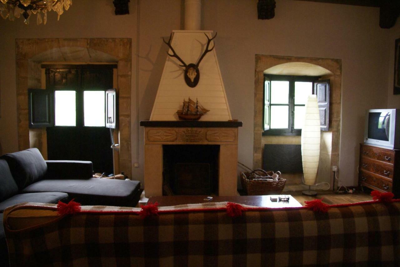 فيلا Palacio Rural De Inguanzo De Cabrales المظهر الخارجي الصورة